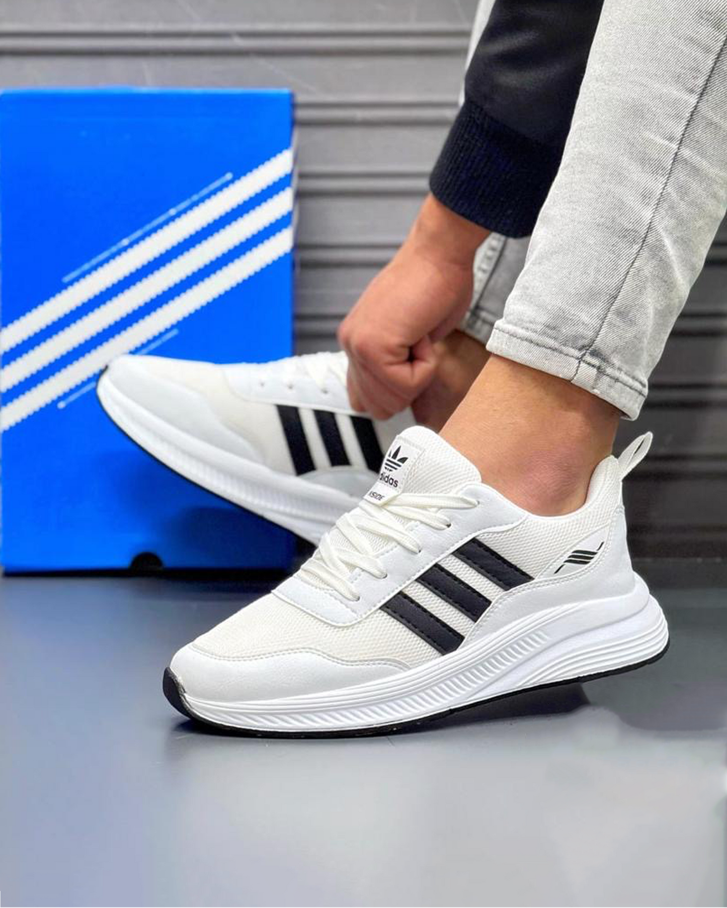 Adidasi AD-03 Alb Negru