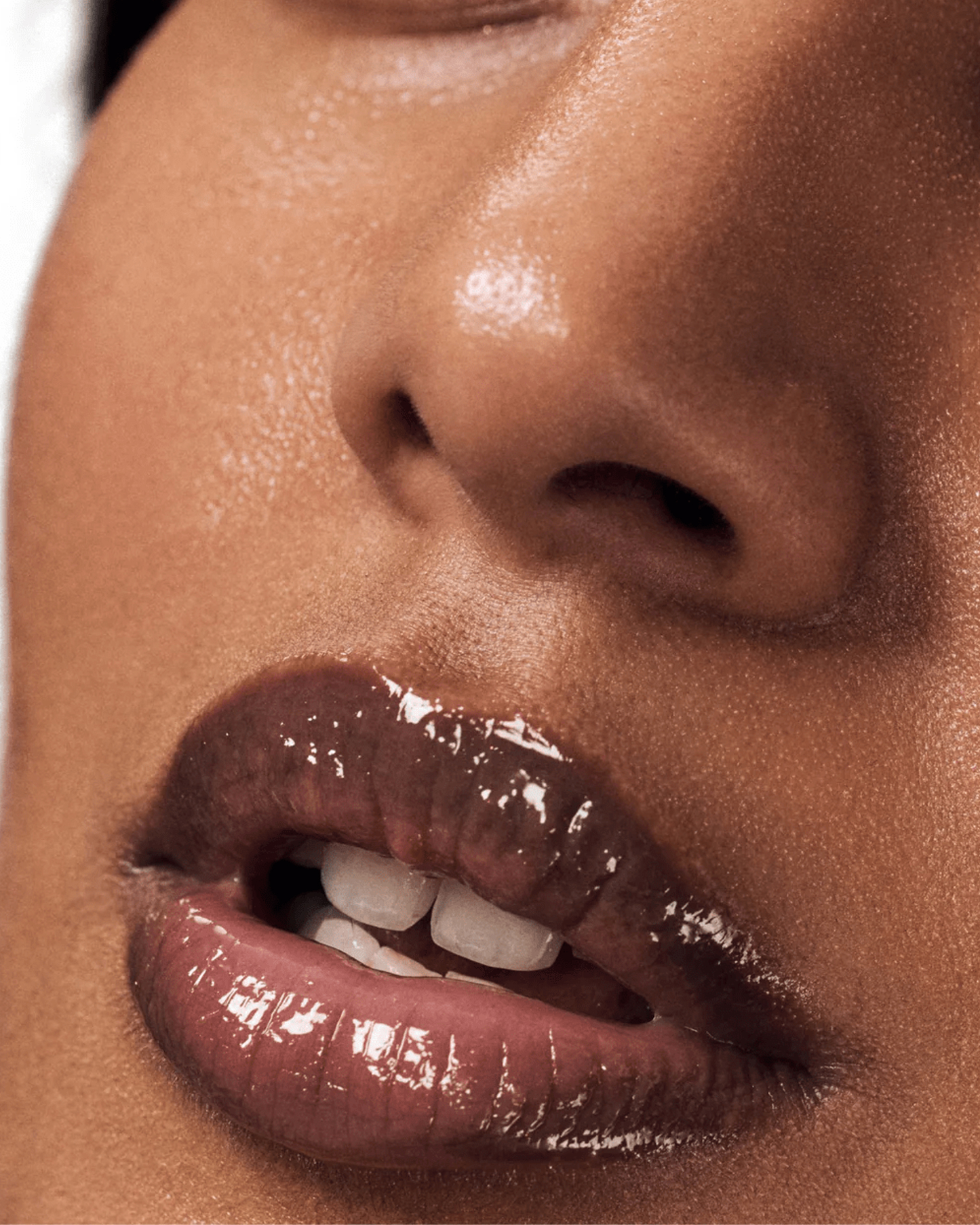 Lip Gloss Strawberry Glaze